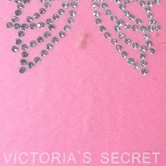 ᕈᖺᗝﬡᙓ ᑕᗩᔕᙓ 🎀SOLD🎀 - Picture 2 of 2