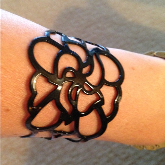 Black acrylic floral design cuff bracelet