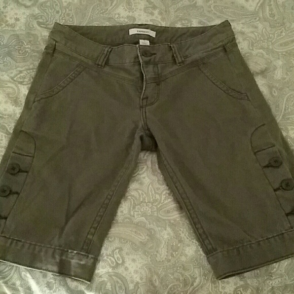 Express Army Green Button Capris