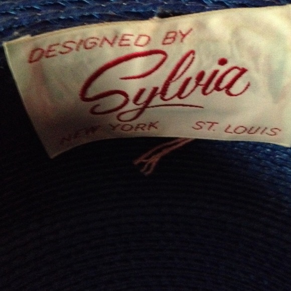 βBUNDLEDβπHPππGORGEOUS VINTAGE HATπ - Picture 4 of 4