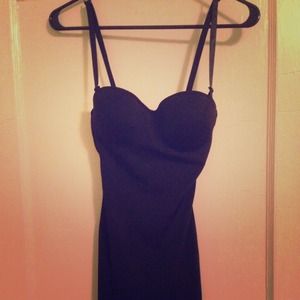 💖 REDUCED Black Shapewear with Bra Cups