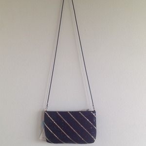 Interchangeable Metal black & gold mini purse!