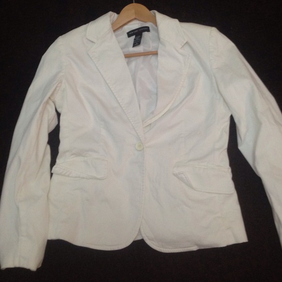 Nice white New York & company jacket