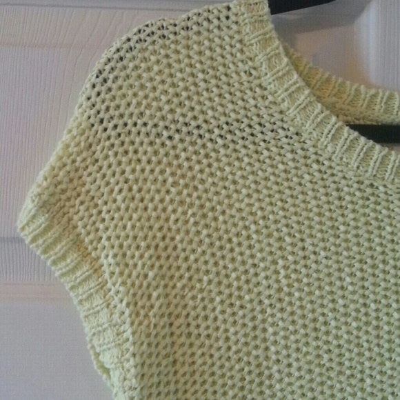 LOFT Sweaters - LOFT Bright Green Knit Sweater - Size S LOFT Sweaters - LOFT Bright Green Knit Sweater - Size S