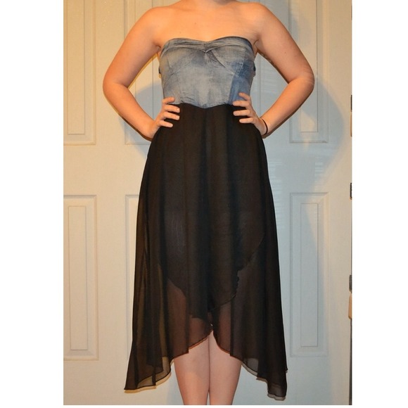 Black Dress - Picture 2 of 3