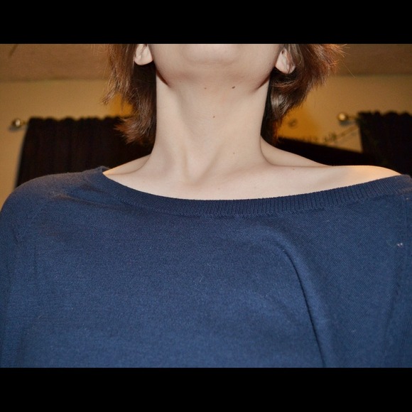 Navy Blue Sweater - Picture 3 of 3