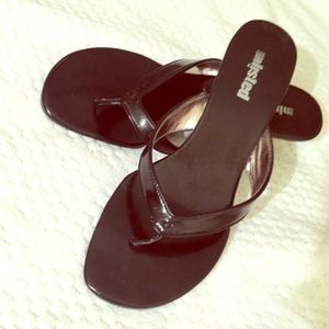 Gloss black thong style wedge flip-flops