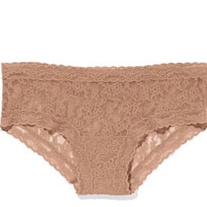 Victoria's Secret Nude HipHugger Panty LG $12.50