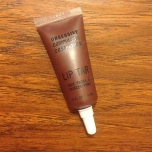 OBSESSIVE COMPULSIVE COSMETICS LIP TAR - matte