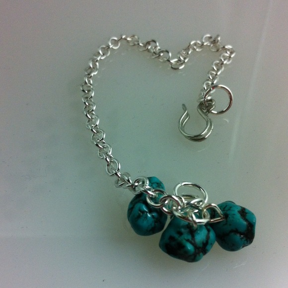 LL Genuine Turquoise Necklace, Earrings, Bracelet - Picture 3 of 3