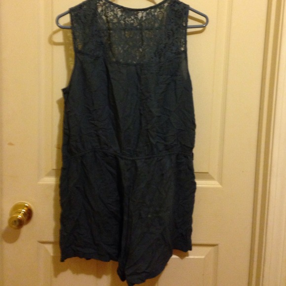 Romper - Picture 2 of 2