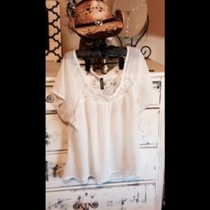 Full Tilt woven top
