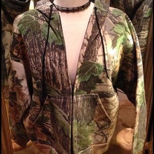 💚 Camoflage Zip-Up Hoodie 💚