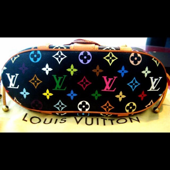 💯AUTHENTIC very rare Louis Vuitton Theda GM! - Picture 2 of 6