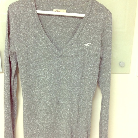 Hollister long sleeve shirt. Size L