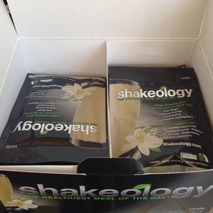 19 vanilla shakeology single packs!