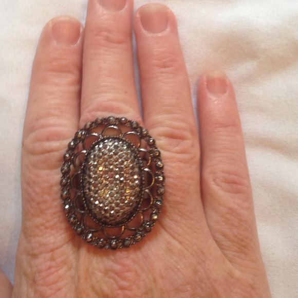 Metal black rhinestone ring