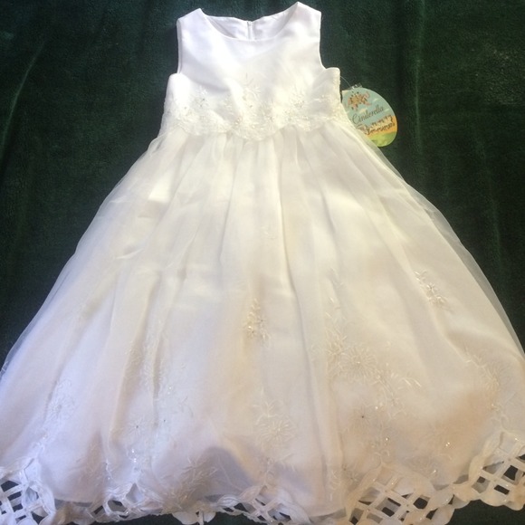 Cinderella Dresses & Skirts - Communion dress