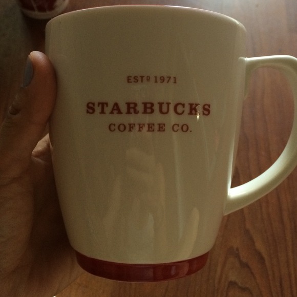 16 oz Starbucks mug and 12oz pink mug