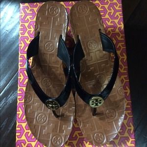 Tory Burch thora-wedge 💢SOLD💢😀