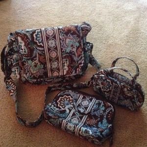 Vera Bradley set Purse, Makeup bag, and mini bag
