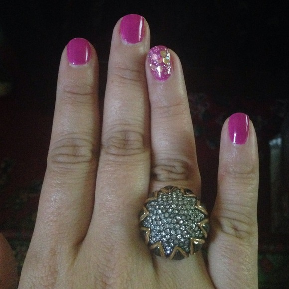 💢💢SOLD💢💢Stella & Dot Starstruck ring