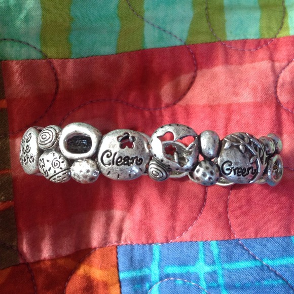 Eco friendly bracelet, stretches, no clasps.