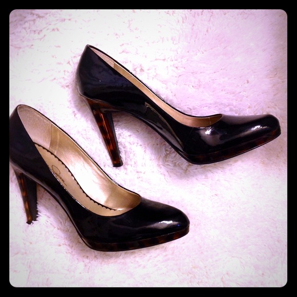 Jessica Simpson Pumps