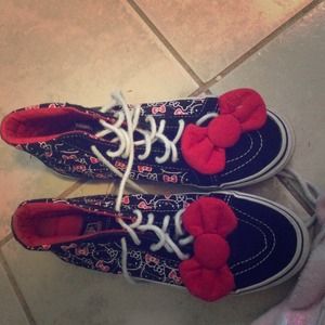 Red and black hello kitty