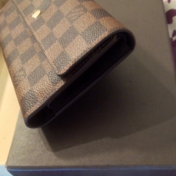 Wallet - Picture 2 of 4