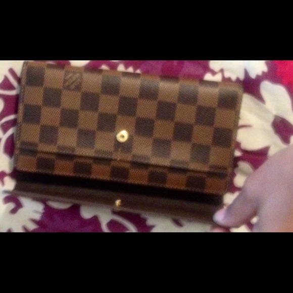 Wallet - Picture 4 of 4