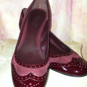 Franco Sarto burgundy Oxford with kitten heel