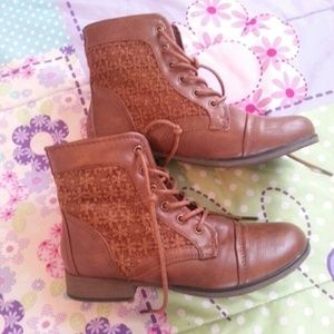 Brown Boots w/ Flower Detail