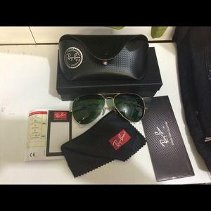 Ray-ban aviator sunglasses 100% authentic