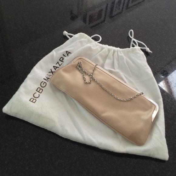 BCBG MAXAZARIA Evening Bag.  Pinkish/cream. - Picture 1 of 4