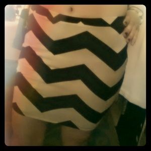 Rue21 Chevron Mini skirt