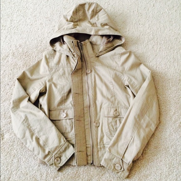 Jacket w/hood