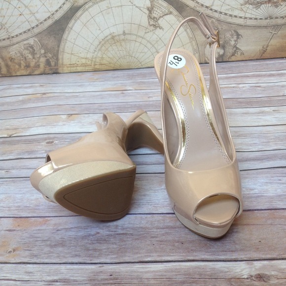 Jessica Simpson Shoes - Gorgeous Nude Champagne Slingback Pumps Jessica Simpson Shoes - Gorgeous Nude Champagne Slingback Pumps