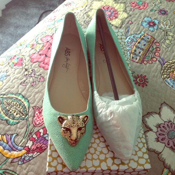 🐯 ABS "Beware" Aqua Flats 🐯