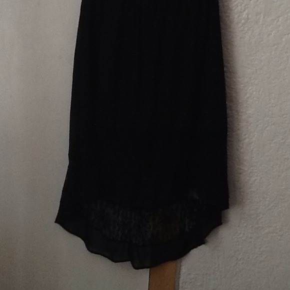PLUS SIZE HI- LOW SKIRT