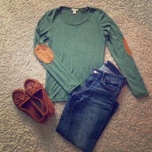 SOLD IN BUNDLE NWOT Trendy elbow patch shirt