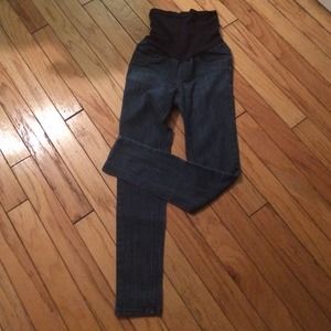 Maternity skinny jeans