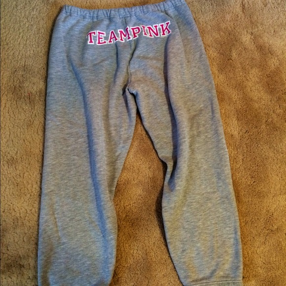 VS Pink Crop Sweatpants