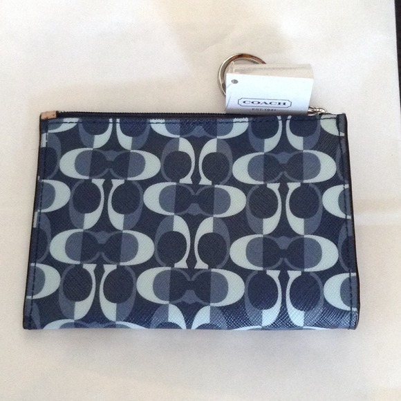 🎉Host Pick🎉 Peyton Dream C Medium Skinny - Picture 2 of 4