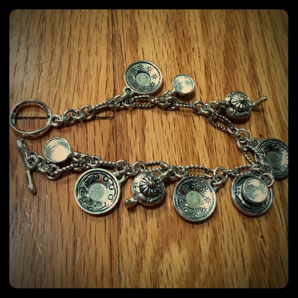 Charm bracelet - teapot theme