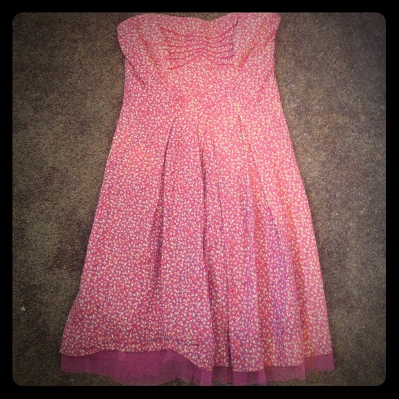 American Eagle Pink Floral dress!