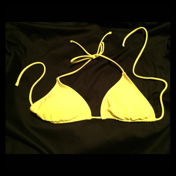 ✅ Never Worn ✅Bright Yellow swimsuit top