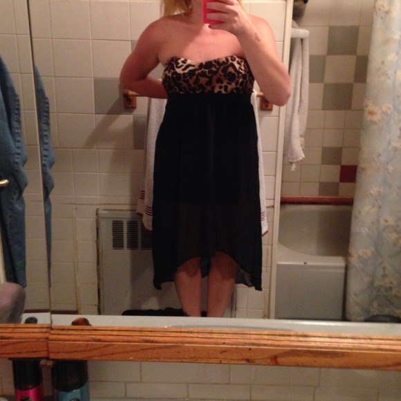 Nwt hi low leopard dress - Picture 3 of 4