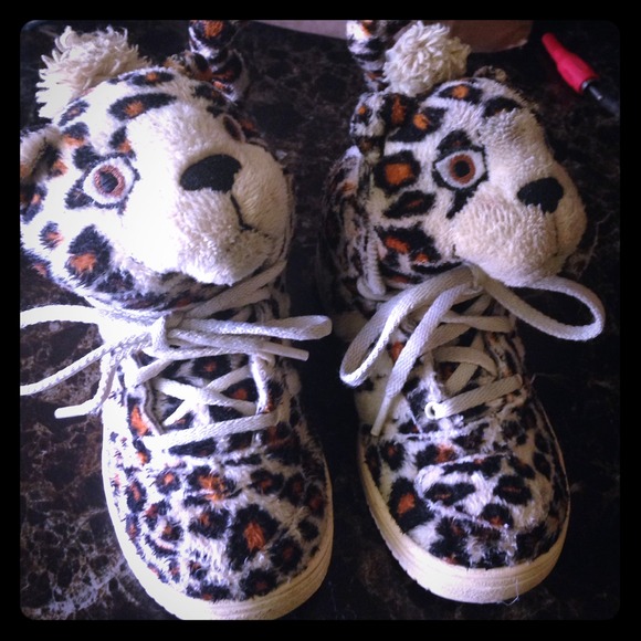 Authentic Jeremy Scott toddler 5.5