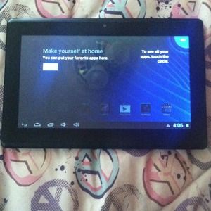 7" Dragon Touch and round tablet and keyboard case